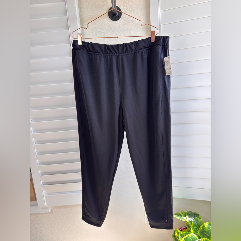Ideology. Black Sweatpants with Elastic Waistband